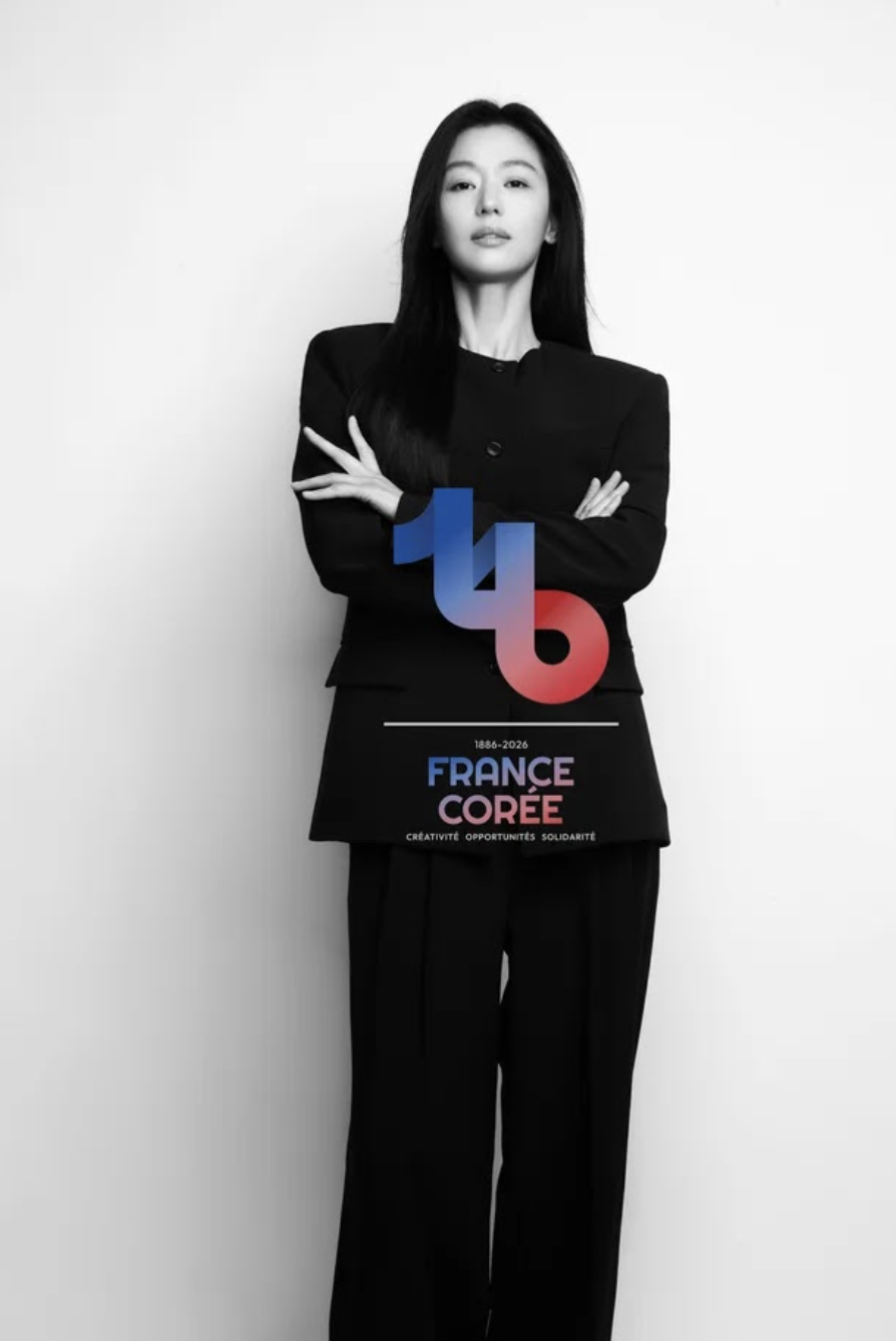 배우 전지현의 명예 앰버서더 프로필 사진 / 이미지 출처: 주한프랑스대사관