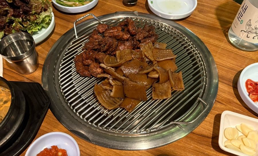 가성비 좋은 갈매기살 맛집 불타는 꿀꿀이/ 이미지 출처: 네이버블로그 헬로우피그 
