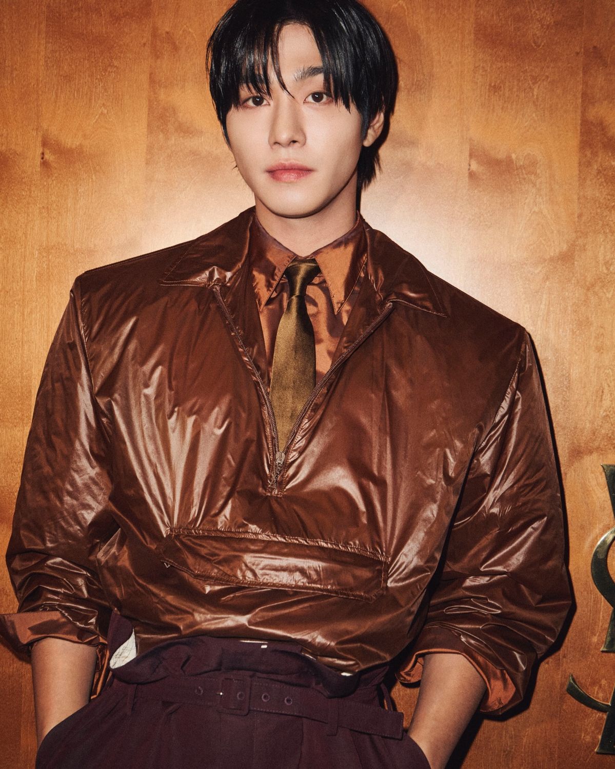 생 로랑 쇼에 참석한 안효섭 / 이미지 출처: 인스타그램 @imhyoseop