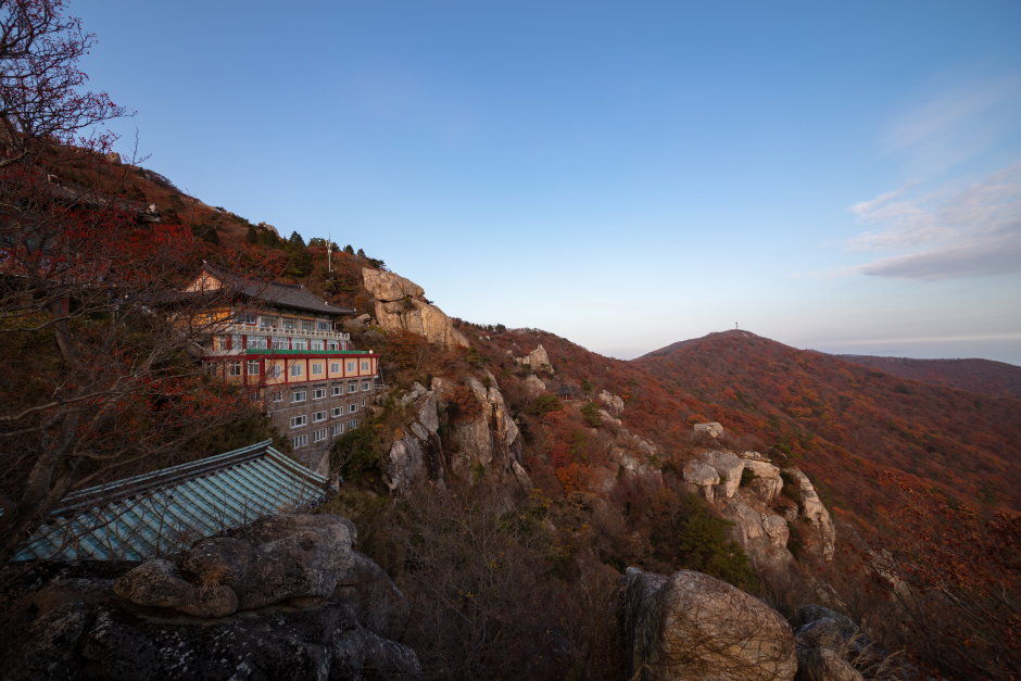 태조 이성계가 금산에 기도를 올리고 조선을 건국했다는 이야기가 내려져온다. / 출처: 한국관광공사