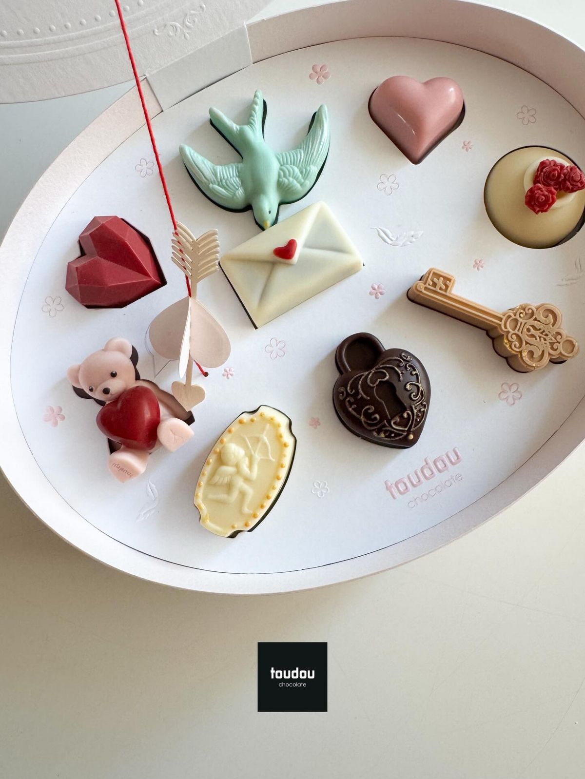 스토리텔링이 담긴 뚜두 초콜릿 / 이미지 출처: 인스타그램 @toudou_chocolate