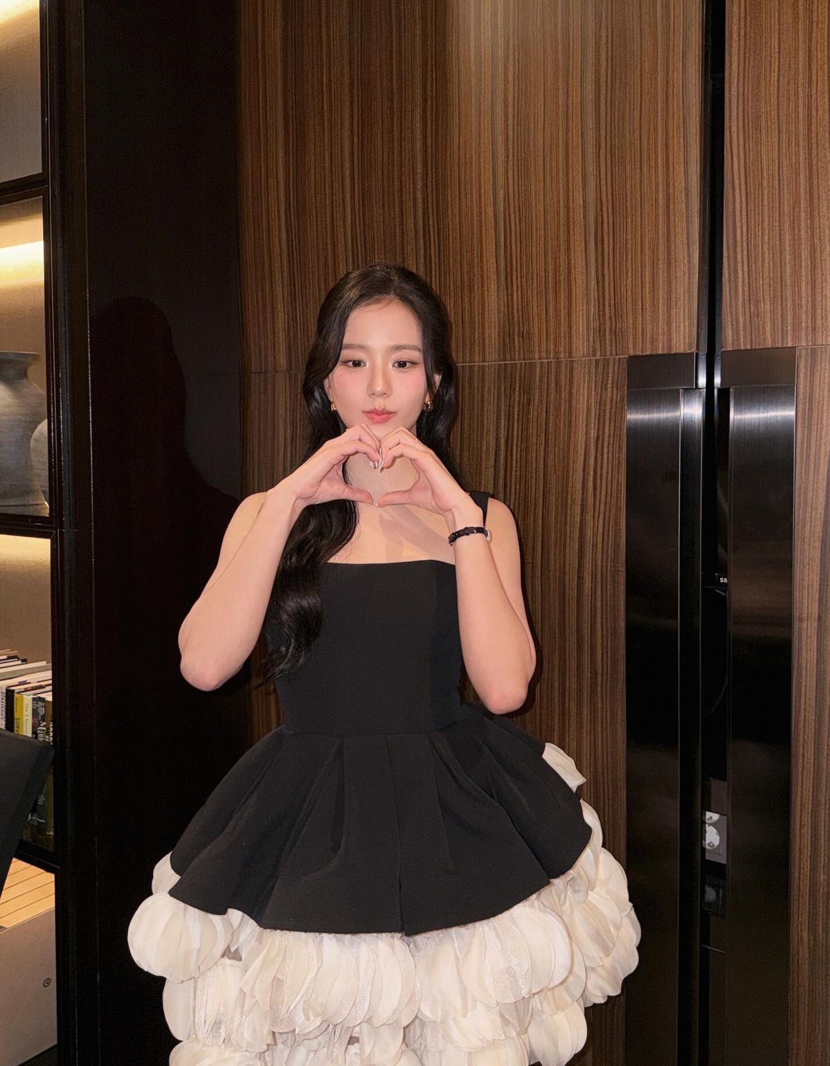 지수 픽, 베이크드 포테이토와 캐비어. / 이미지 출처: 인스타그램 @sooyaaa__ 