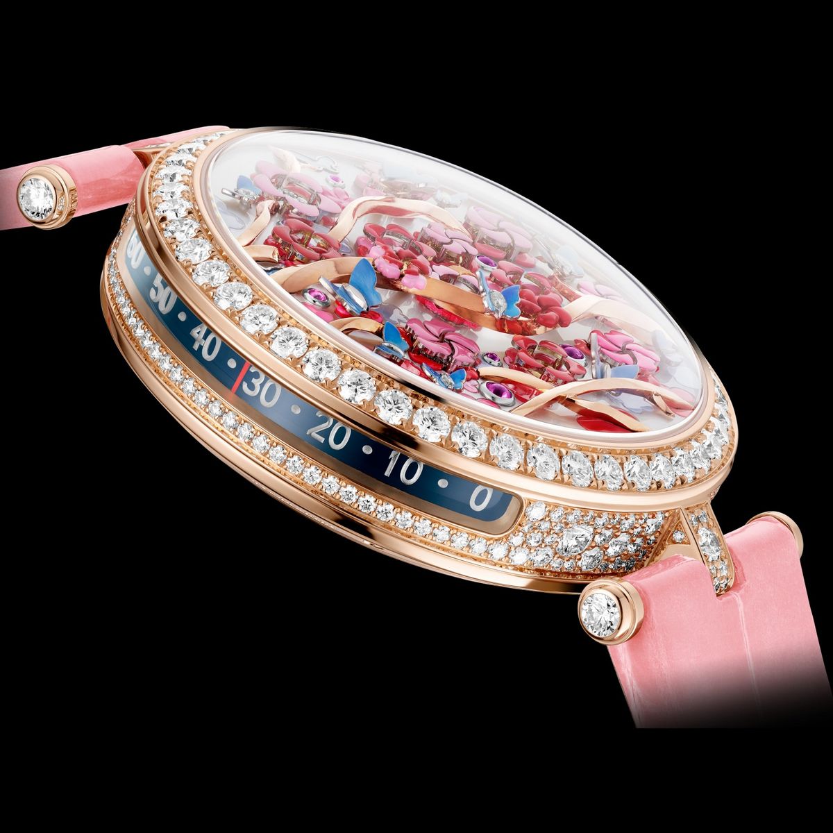 케이스 측면 레트로그레이드 방식으로 분을 확인할 수 있다 / 이미지 출처 : 반클리프 아펠