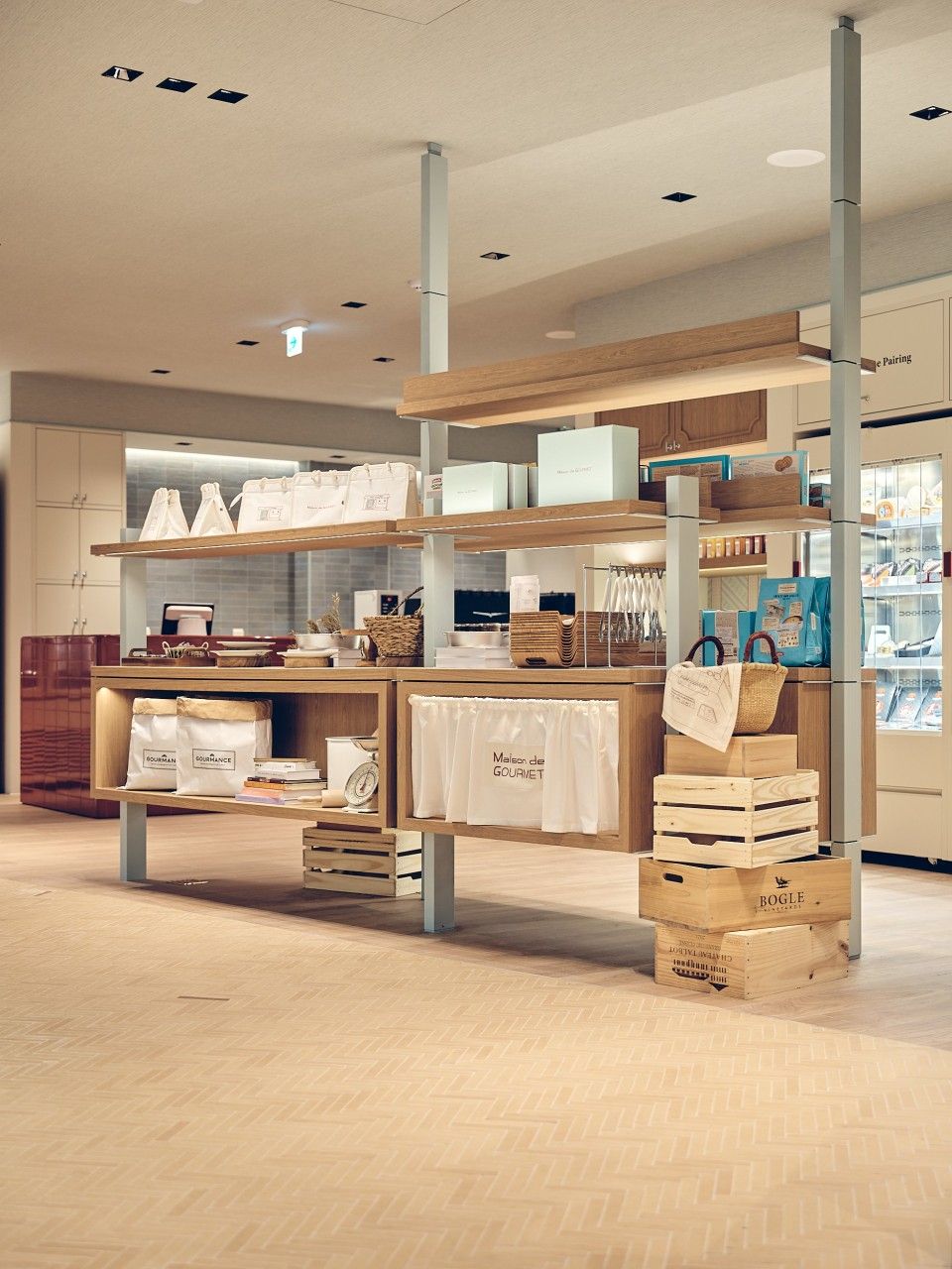 세계 각지에서 공수해온 다양한 식료품을 구매할 수 있다. / 출처: 메종드구르메 네이버지도 업체 등록