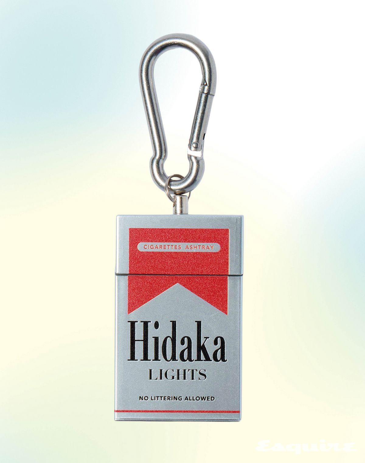 말보로 패키지를 닮은 포터블 애시 트레이 9만6000원 히다카.