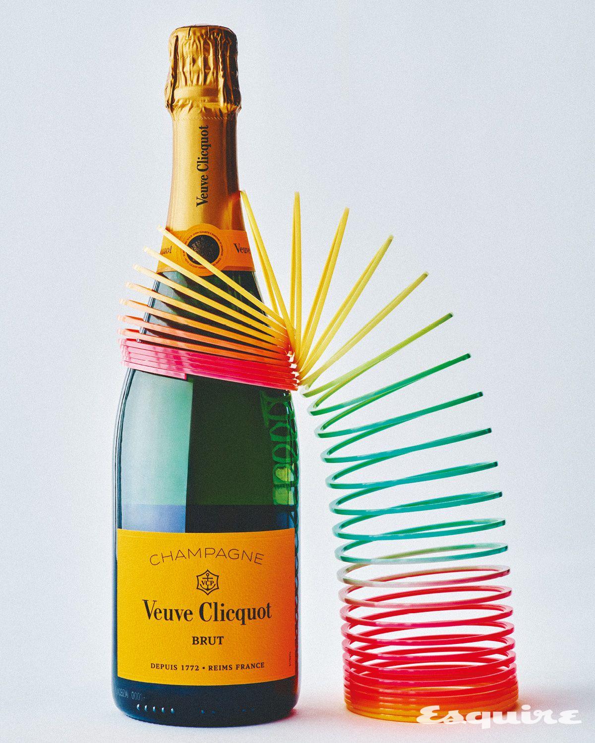 상큼한 과일 향과 섬세한 버블이 특징인 뵈브 클리코 브뤼 옐로 라벨 가격 미정 뵈브 클리코.