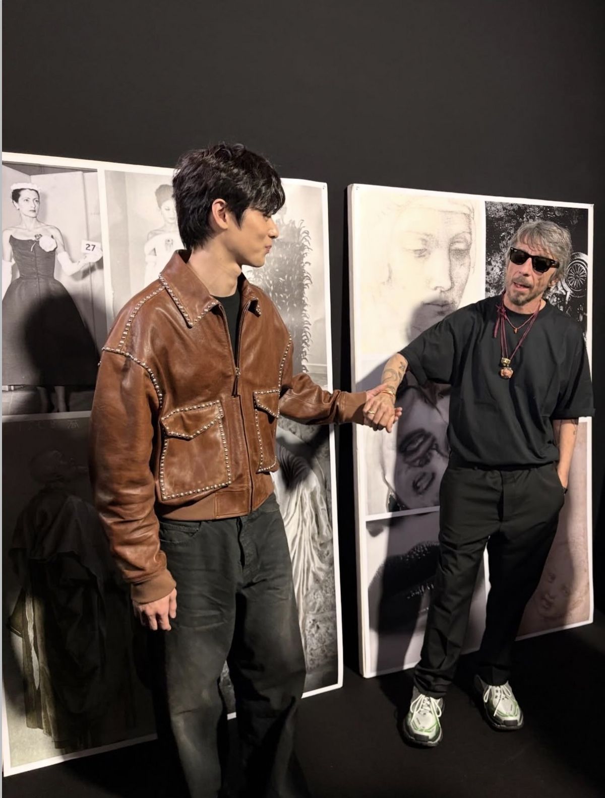 발렌시아가 26 FW 컬렉션 쇼를 참석한 주연의 모습. / 이미지 출처 : 인스타그램 @ tbzuyeon