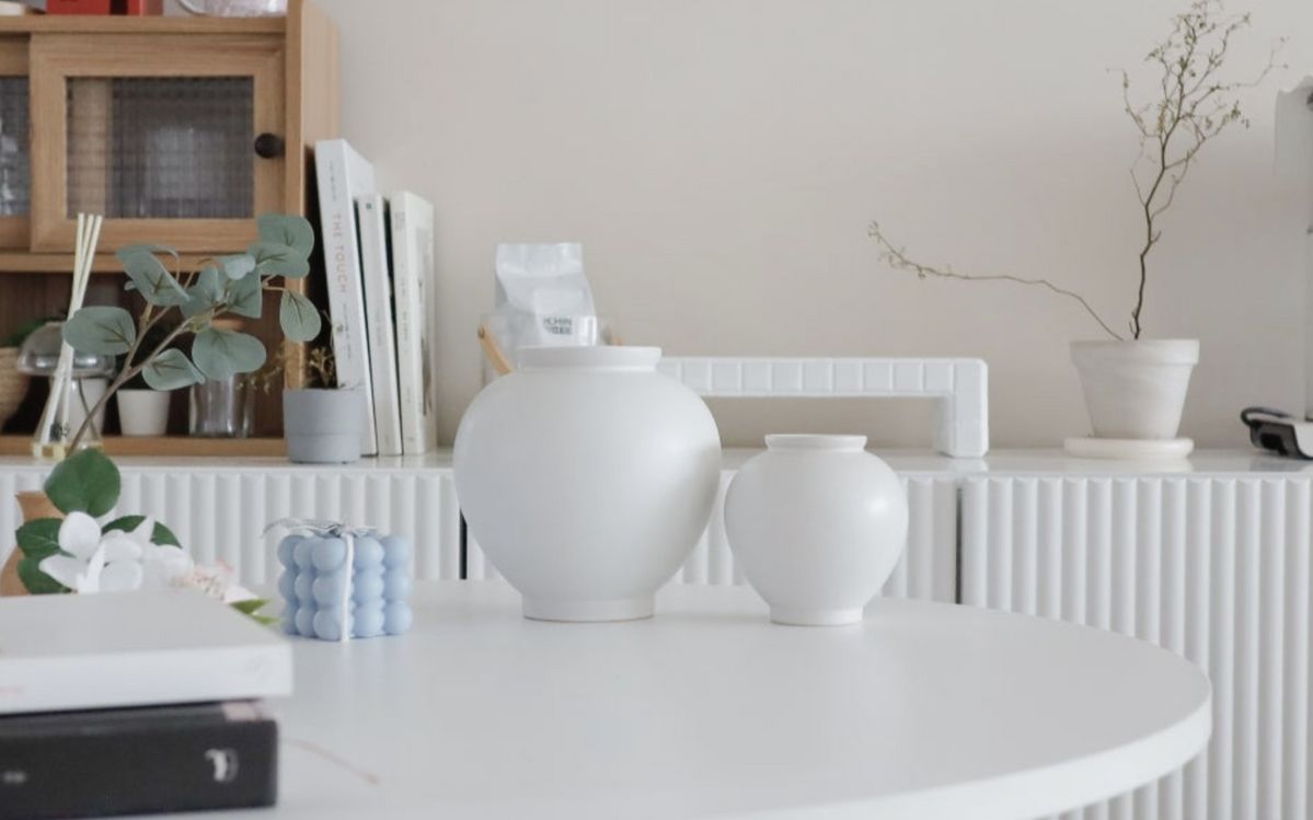 국민가게 다이소의 달항아리를 활용한 홈스타일링 / 출처: 네이버 블로그 ryuumji