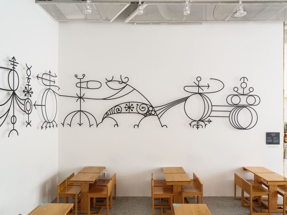 서울시립미술관 서소문 본관 1층에 자리한 카페 내부. 이미지 출처 : 서울시립미술관 