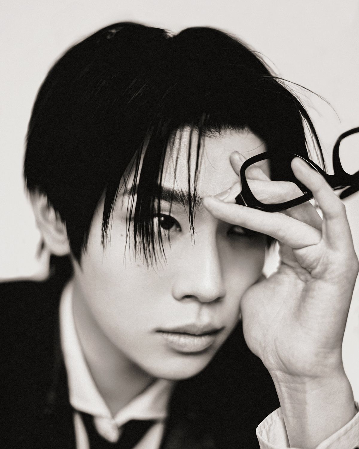 새로운 프로필을 공개한 제로베이스원 5인/ 인스타그램 @zb1official