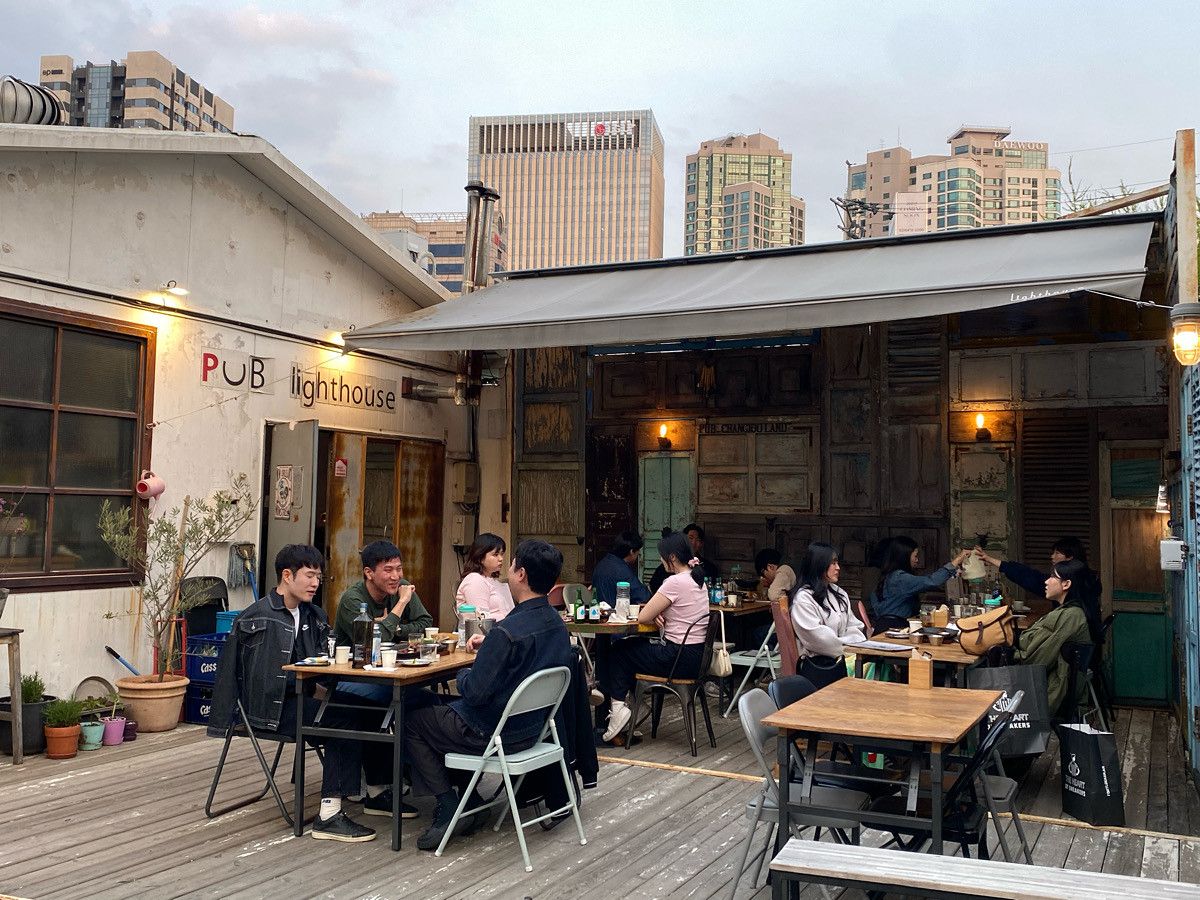 야외에서 숯불 바베큐를 즐길 수 있는 ‘창주랜드‘/ 이미지 출처: 네이버지도 업체 등록