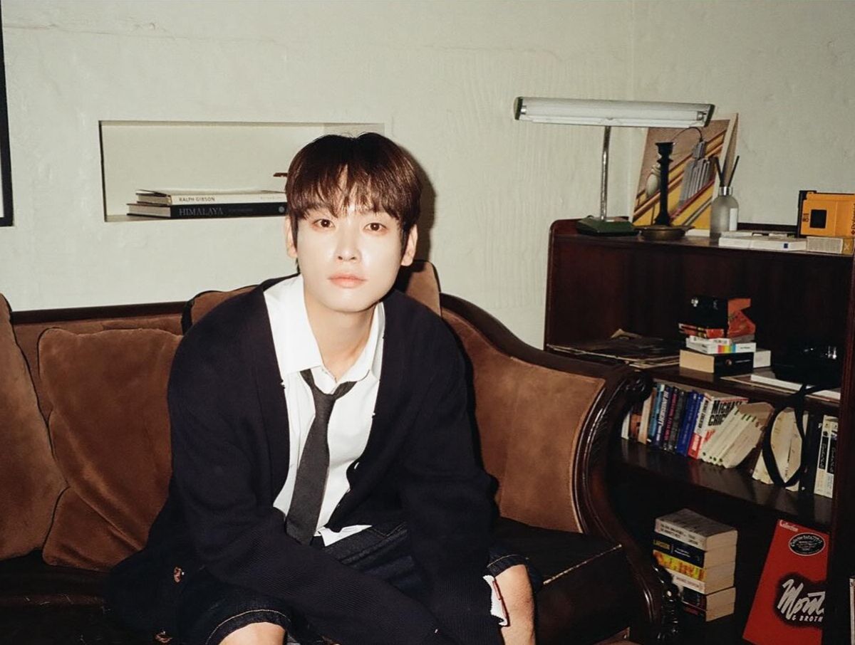 4월 26일 어썸뮤직페스티벌에서 공연하는 인성 / 이미지 출처: 인스타그램 @pum.castle