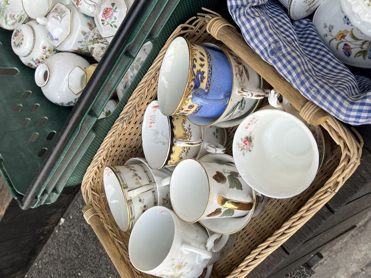 이태원 앤티크 가구 거리에서 발견한 소품 / 이미지 출처: 필자 촬영