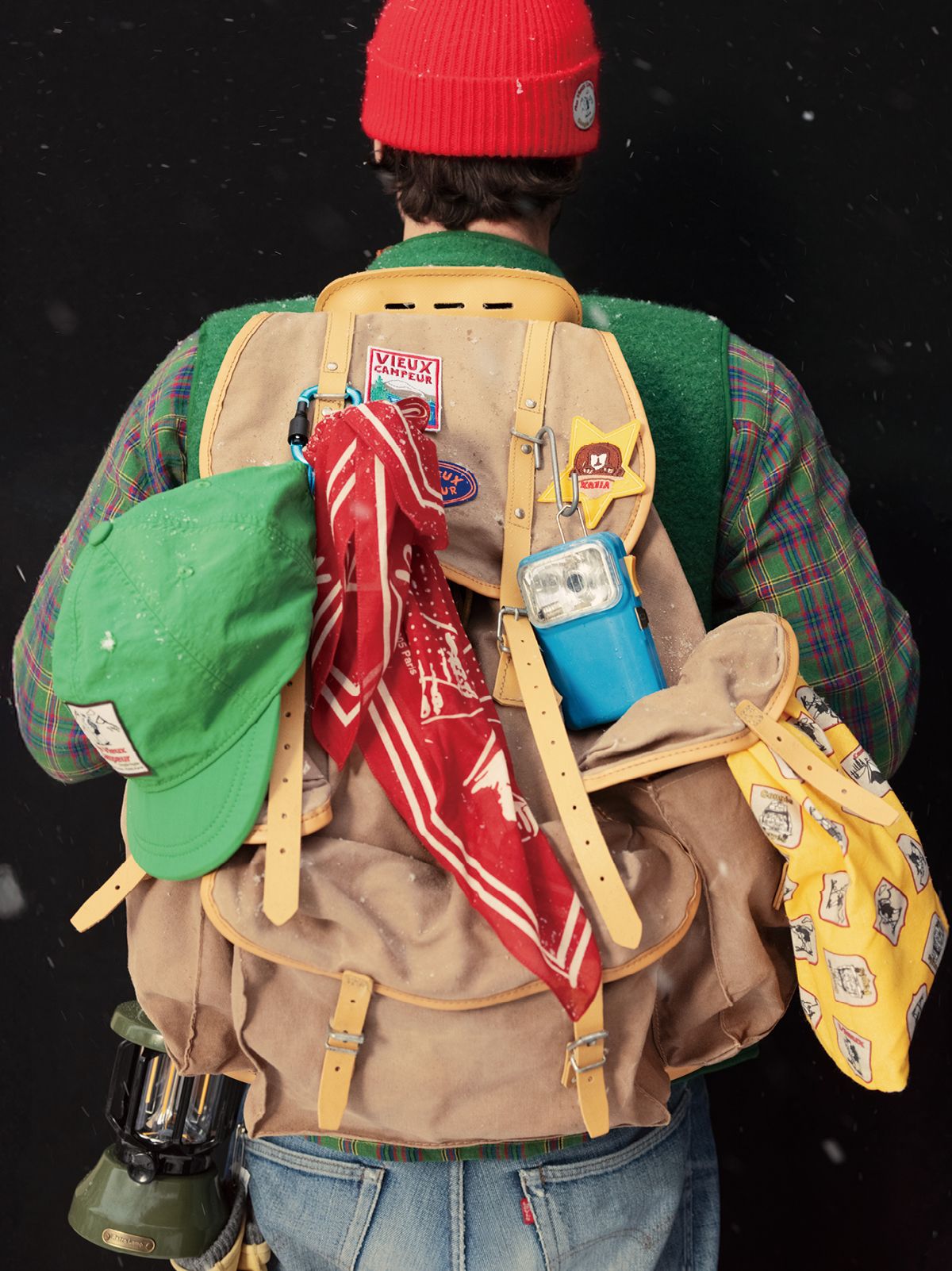 아웃도어에 최적화된 귀여운 아이템들로 구성된 콩제 파예 컬렉션 . 