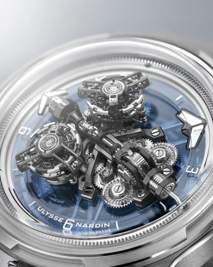 세계 최초 자동 더블 투르비옹을 탑재한 율리스 나르덴 슈퍼 프릭 / 이미지 출처: 율리스