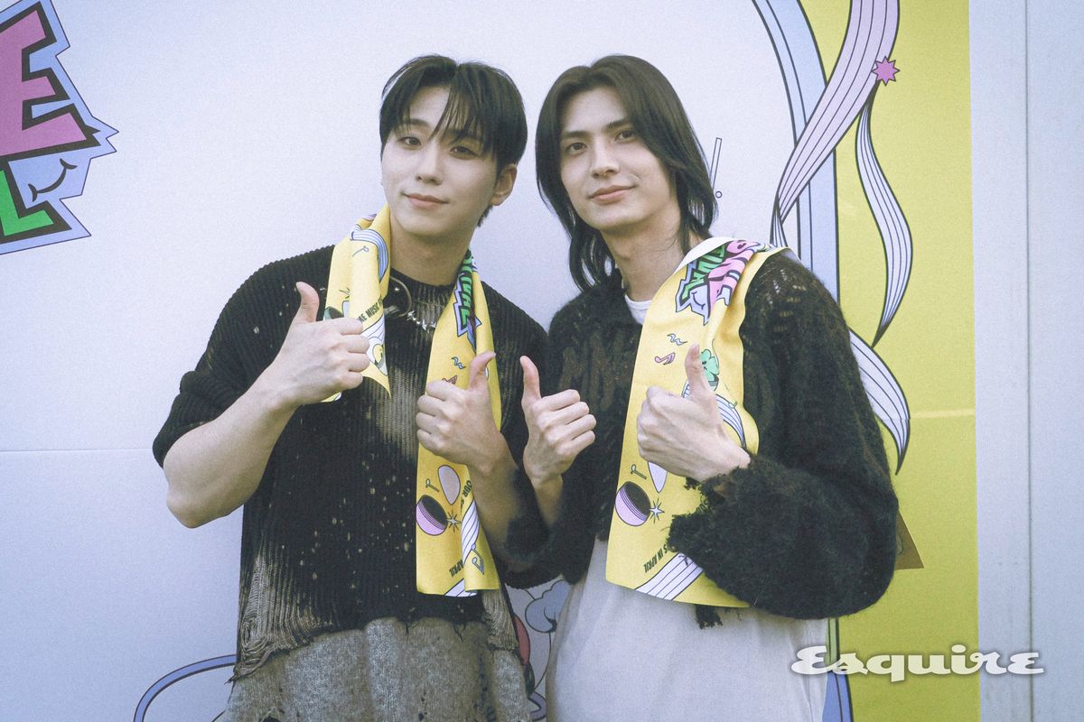 2026 어썸뮤직페스티벌 둘째 날 백스테이지에서 엑스디너리 히어로즈