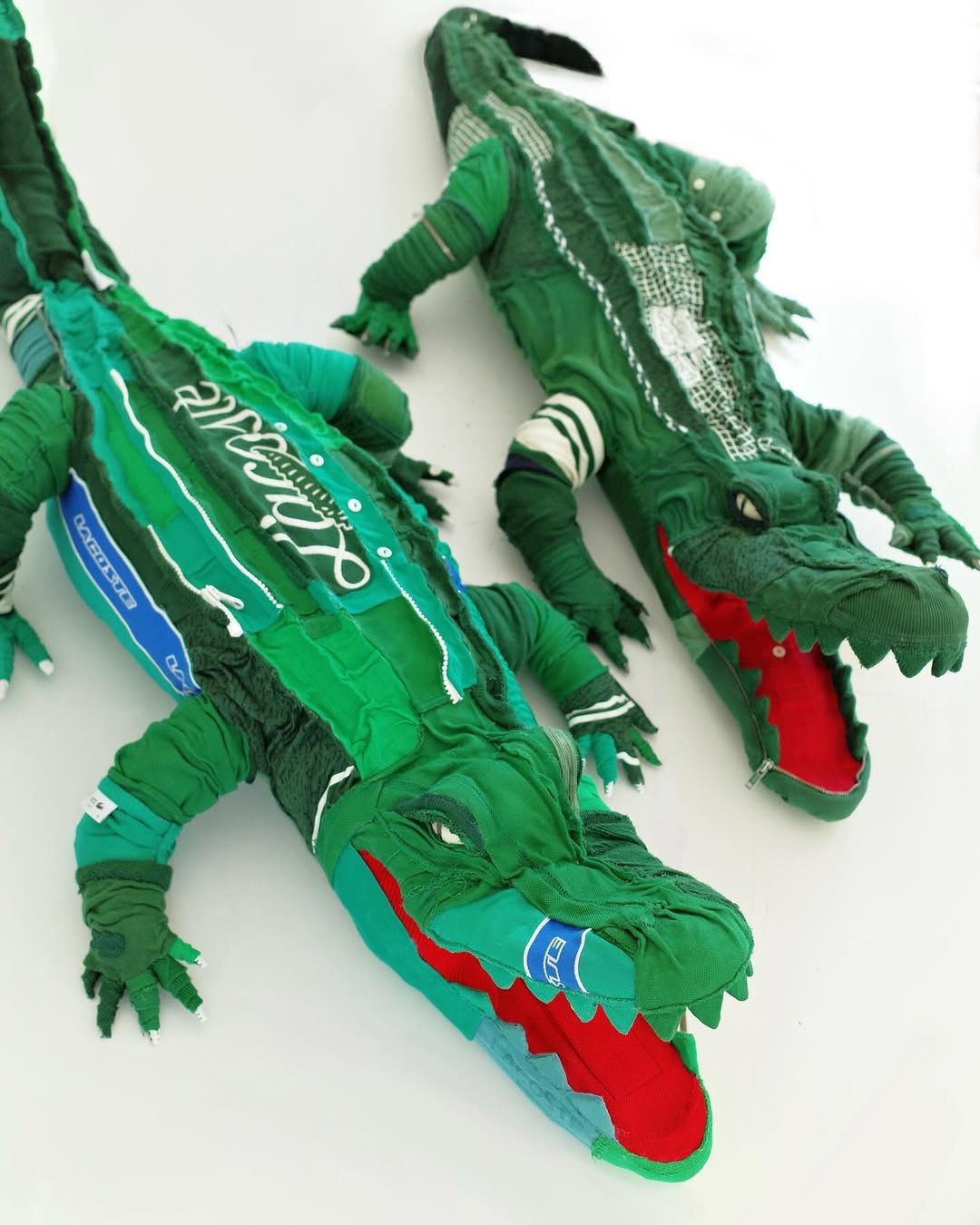 라코스테와 협업한 악어 작업물 / 이미지 출처: @kimmmunna