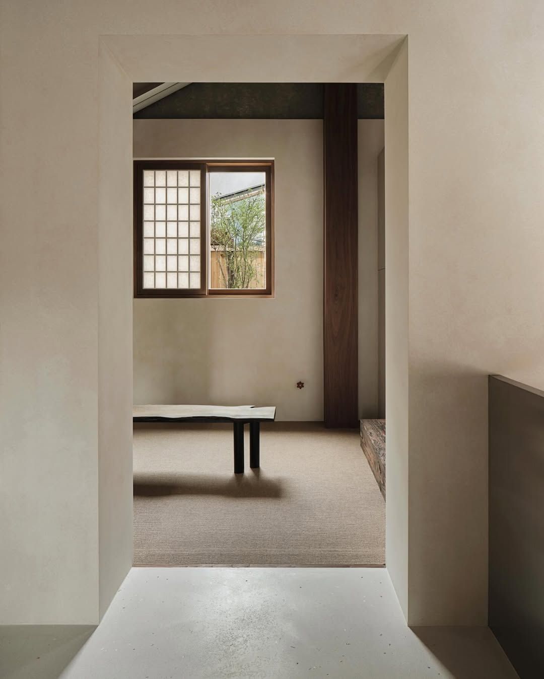 태오양 스튜디오에서 작업한 버켄스탁 도산점 / 이미지 출처: @teoyang