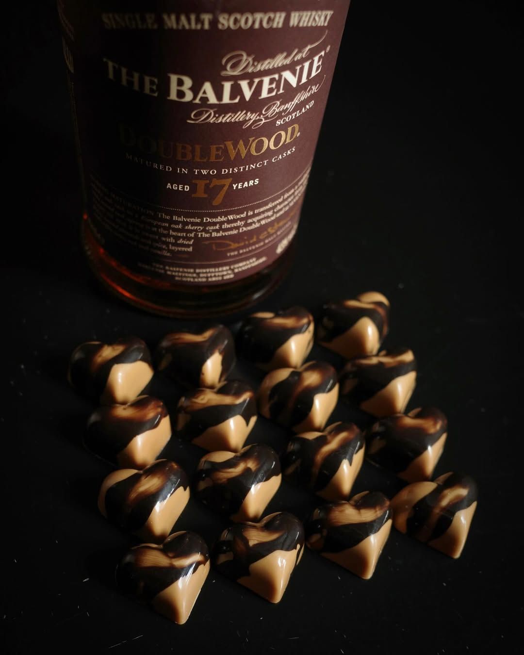 술이 더해진 초콜릿을 만드는 종로구 내수동 쇼콜라디제이 / 이미지 출처: @chocolatdj