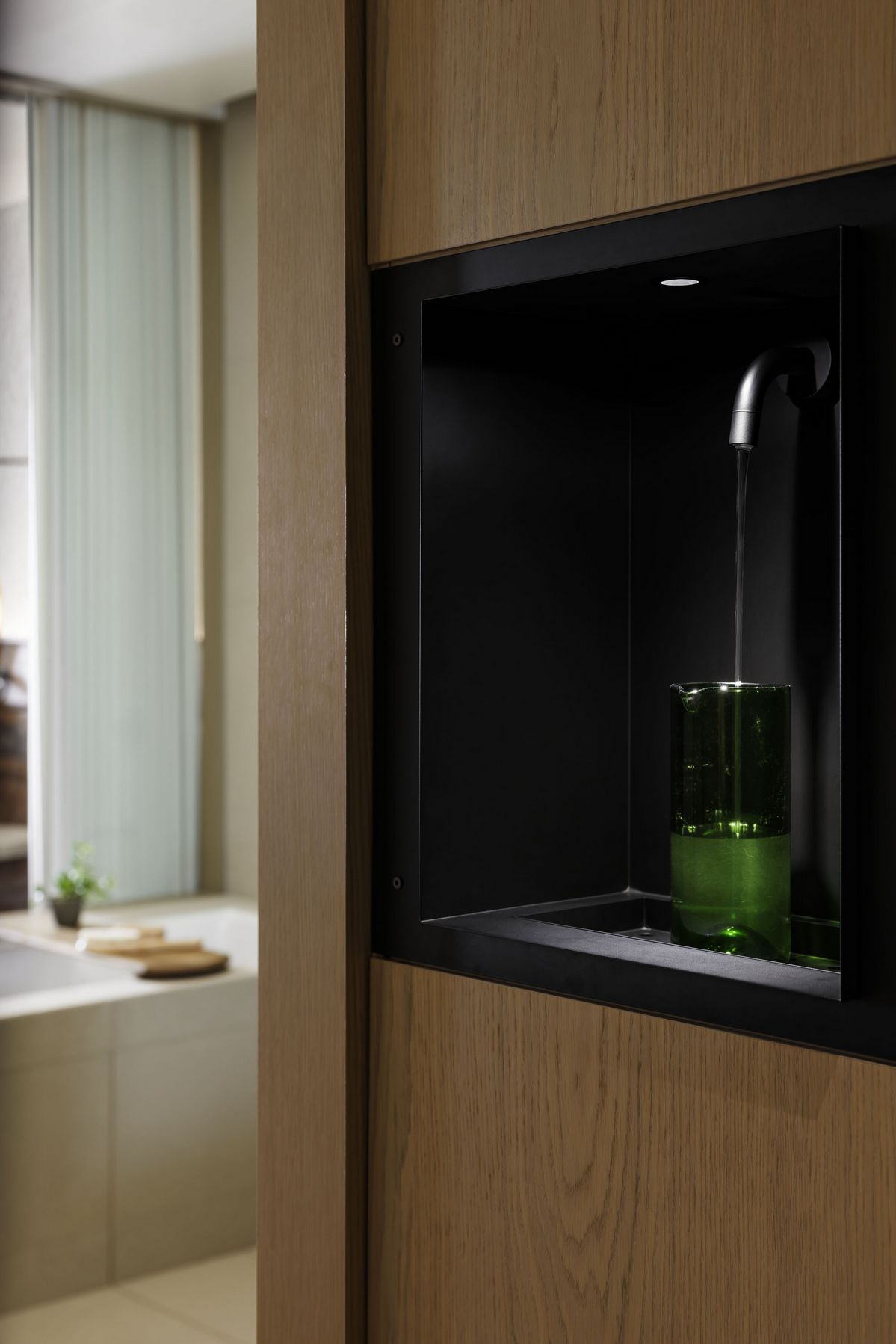 모든 객실에 정수기를 설치해 재활용품 사용을 최소화 한 원 호텔 도쿄(1 Hotel Tokyo) / 이미지 출처: 원 호텔 도쿄(1 Hotel Tokyo)