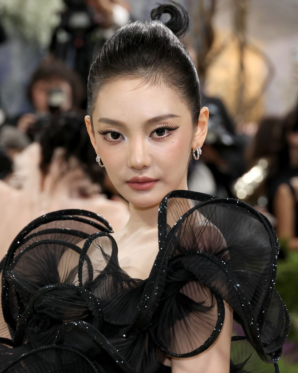 멧 갈라 데뷔를 치룬 에스파 카리나와 닝닝 / 이미지 출처: 게티이미지코리아
