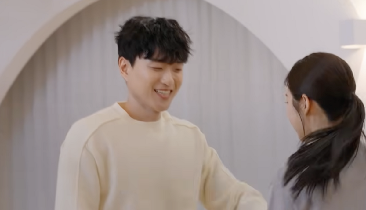 사진 속 왼쪽 모태솔로지만 연애는 하고 싶어 시즌 2 출연자 안승현/ 출처: 유튜브 @NetflixKorea