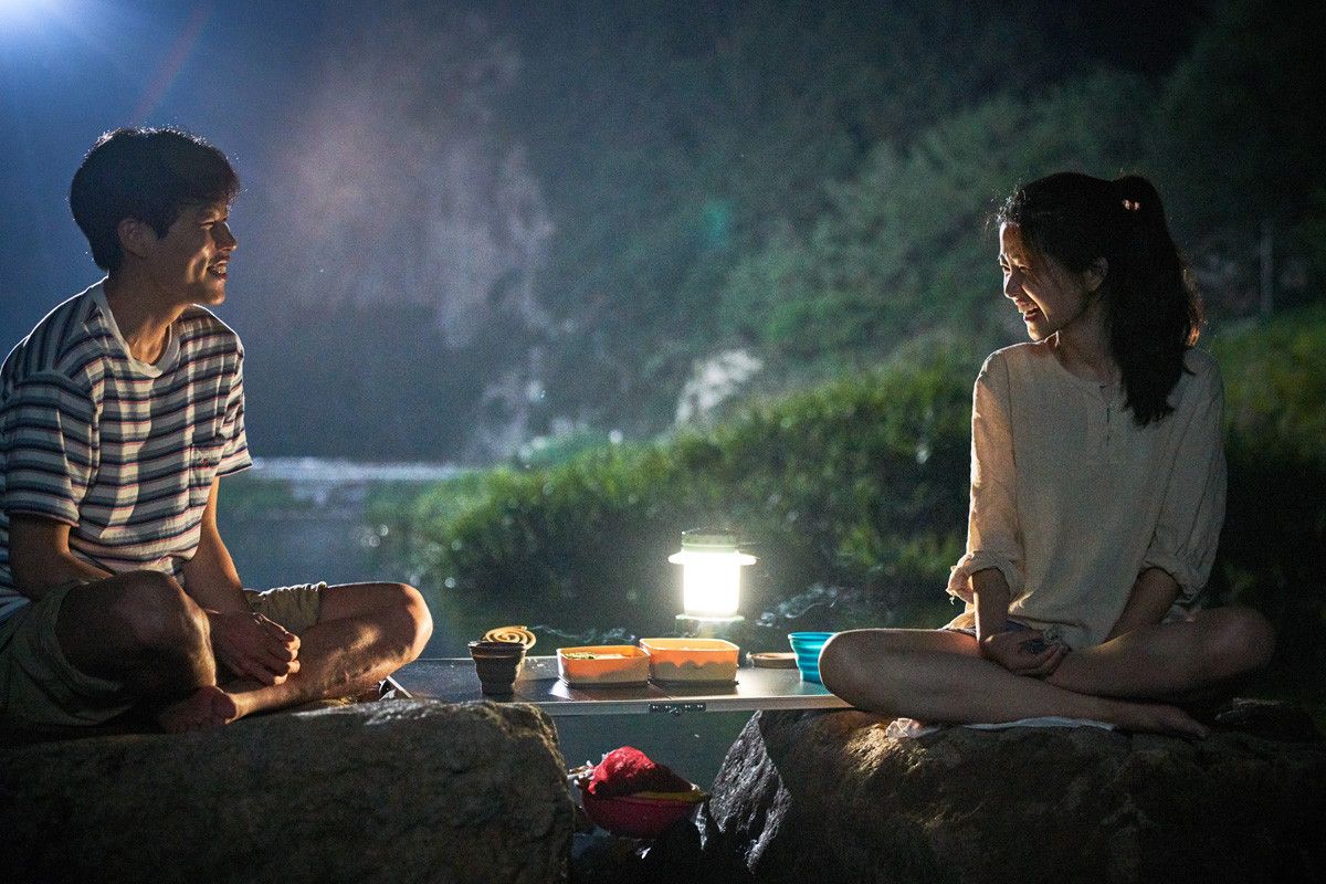 자연과 제철 음식이 전하는 여름의 온도를 담은 <리틀 포레스트> / 이미지 출처: 영화 스틸컷