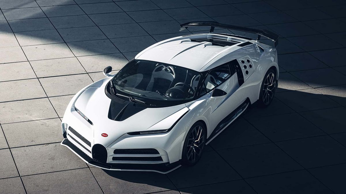 전 세계 단 10대만 한정 제작된 부가티 센토디에치 / 이미지 출처: RM Sotheby's