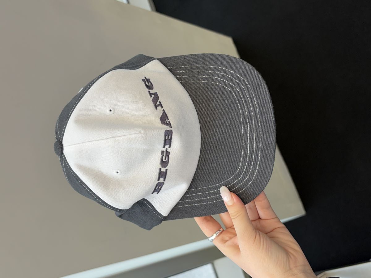 BIGBANG TWO-TONE BALLCAP / 이미지 출처: 에스콰이어
