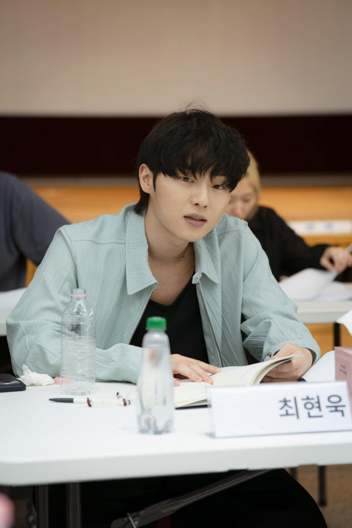 장재현 감독의 신작 <뱀피르>에 출연하는 배우 최현욱 / 이미지 출처: 넥스트엔터테인먼트월드