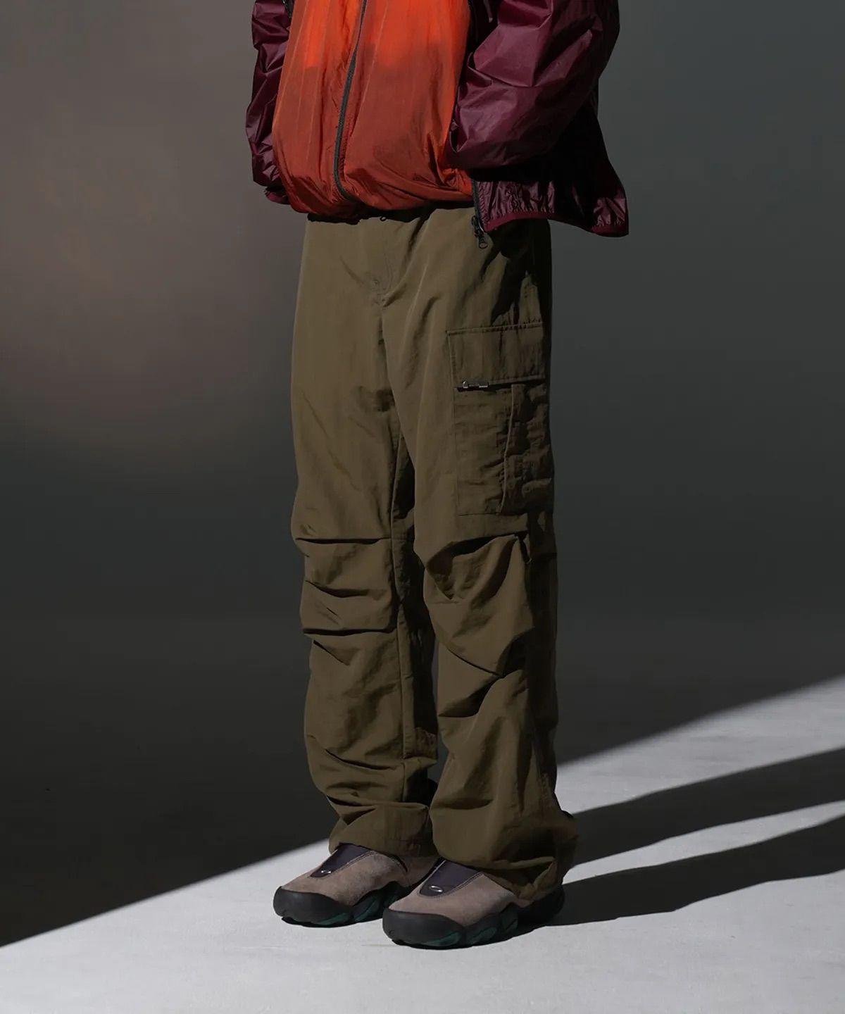 ESSENTIAL CARGO PANTS [KHAKI]