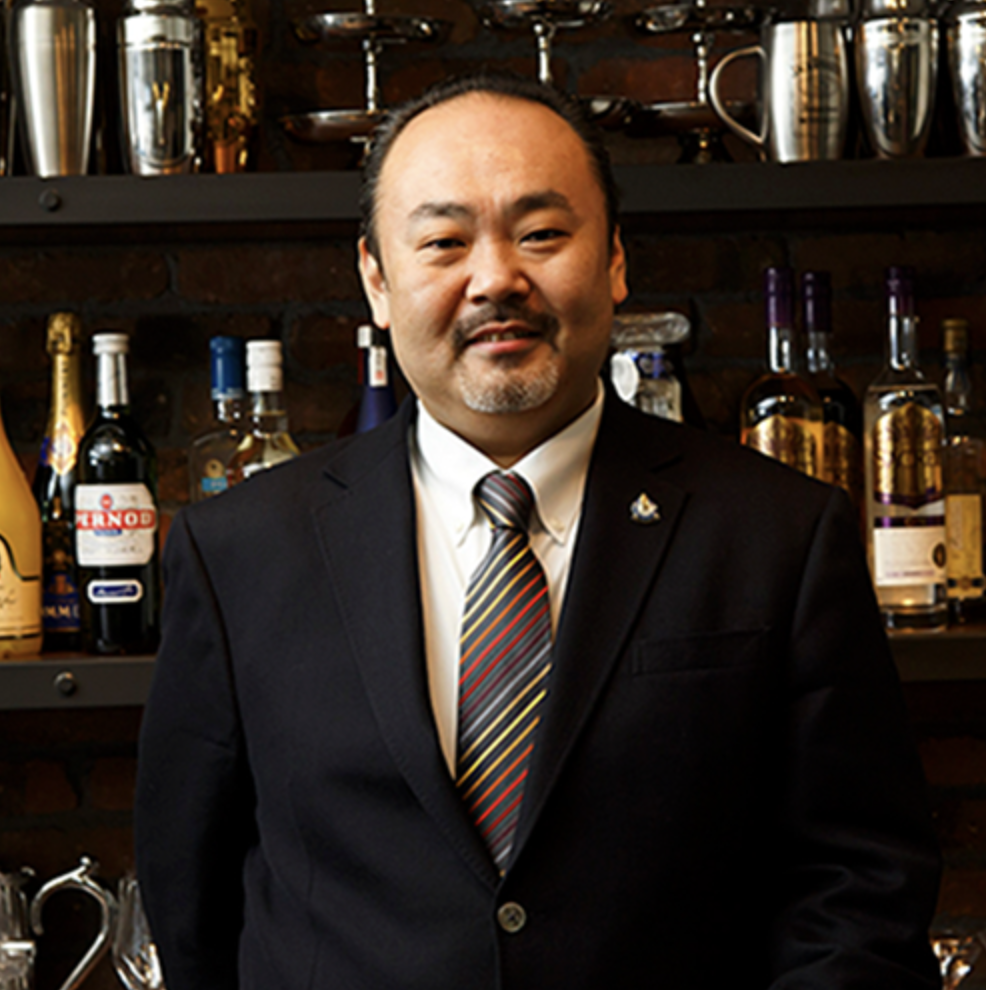 도쿄 긴자에 위치한 STAR BAR의 헤드 바텐더이자, 국제바텐더협회(IBA) 월드 챔피언십 우승자. / 이미지 출처: 세이코