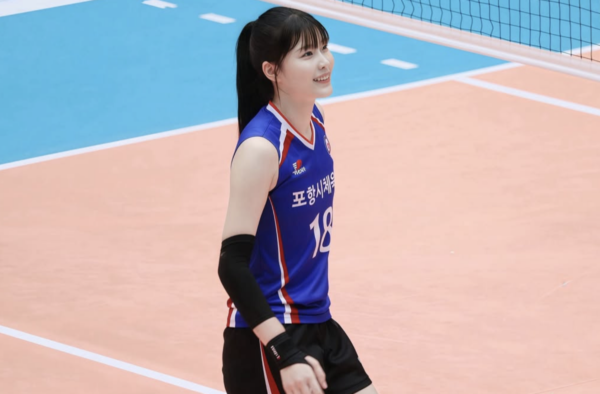 실내배구, 비치발리볼, 배구를 모두 경험한 미들 블로커 이호빈. / 이미지 출처: 이호빈 인스타그램 @h_o_bin2