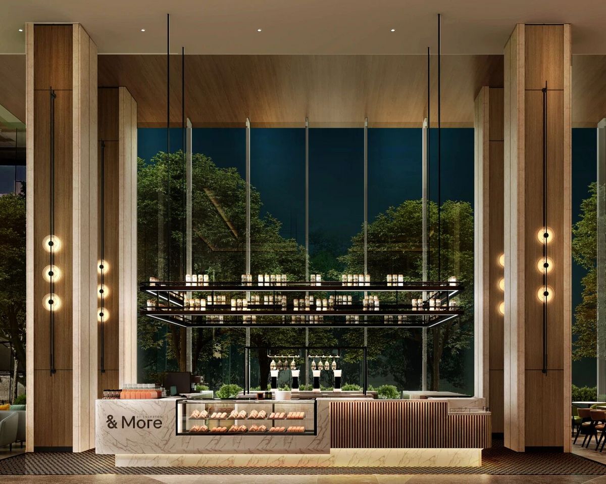 쉐라톤 상하이 노스 번드의 앤모어 쉐라톤 커피 바(&More by Sheraton). 높은 천장과 대형 통창, 목재 기둥을 활용한 공간에 커피와 베이커리를 제공하는 카운터를 마련했다. / 이미지 출처: 메리어트 인터내셔널