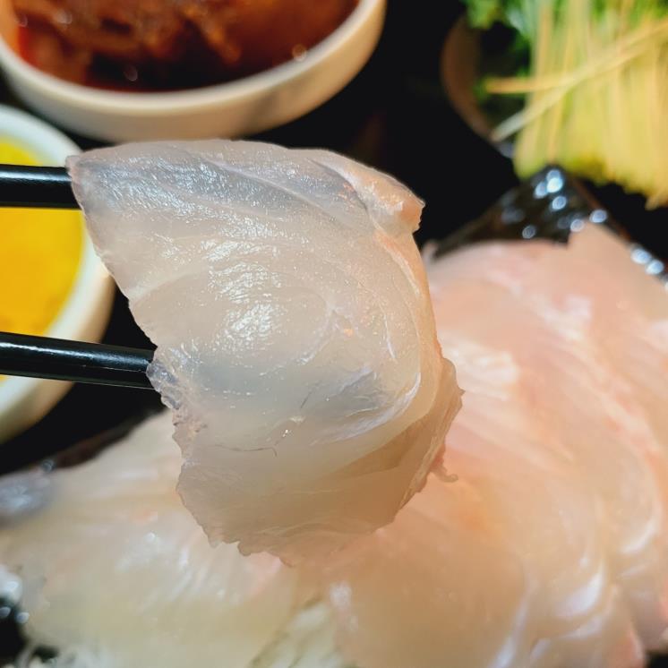 퓨전선술집