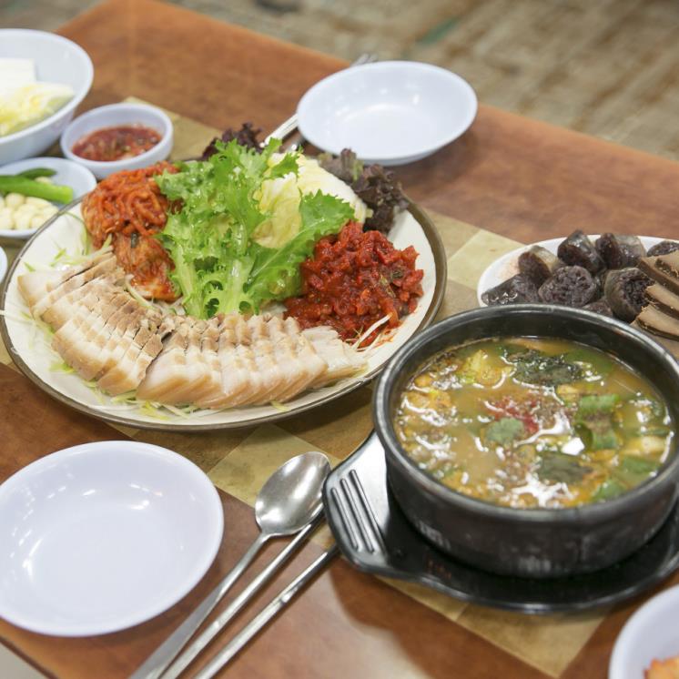 마포유가궁중족발 마포본점