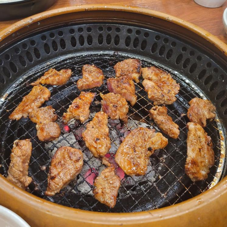 내포갈비본 소고기.양념돼지갈비무한리필