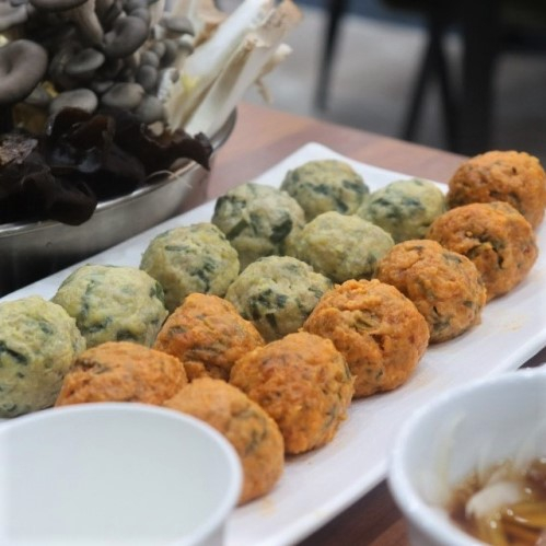 송이송이만두전골