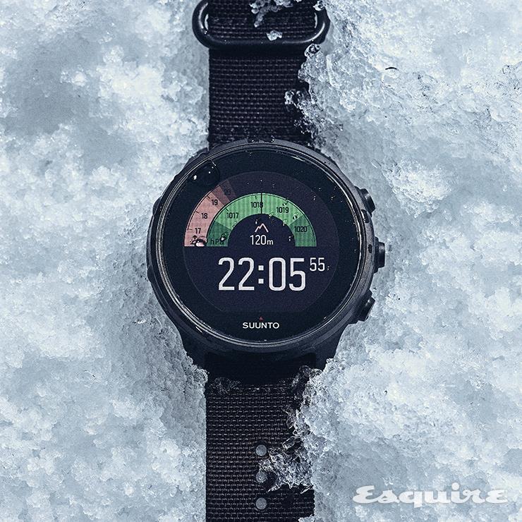 50mm 티타늄+강화 폴리아미드 케이스, 순토 OS, 나일론 스트랩, 순토9 바로 티타늄, 109만원.