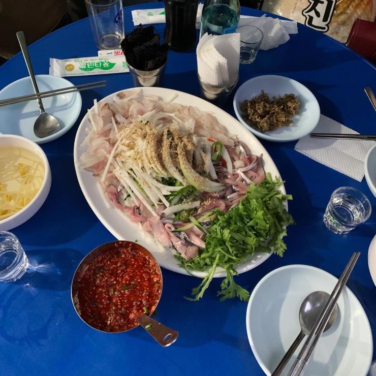 영덕회식당 @boldblank