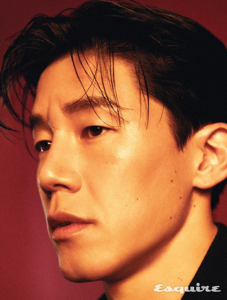 카키 워싱 보머 재킷 지방시.
