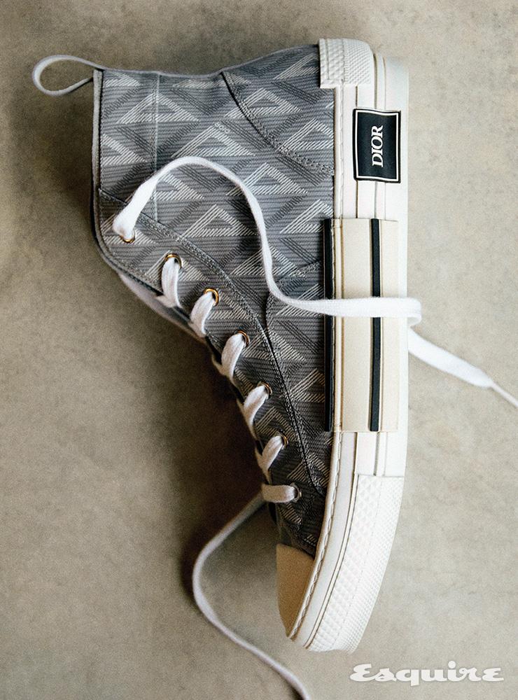 그레이 CD DIAMOND 캔버스 B23 하이톱 스니커즈 가격 미정 디올 맨.