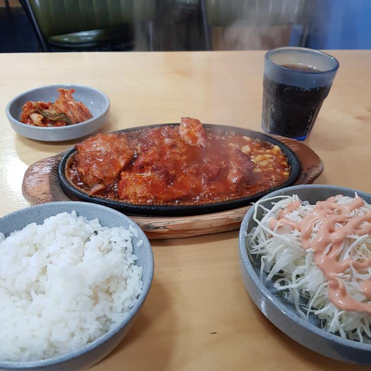 그린치킨닥터 외대본점