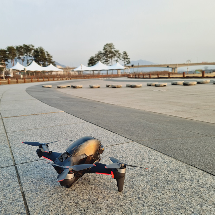 DJI FPV 드론. 가격은 151만5천원.