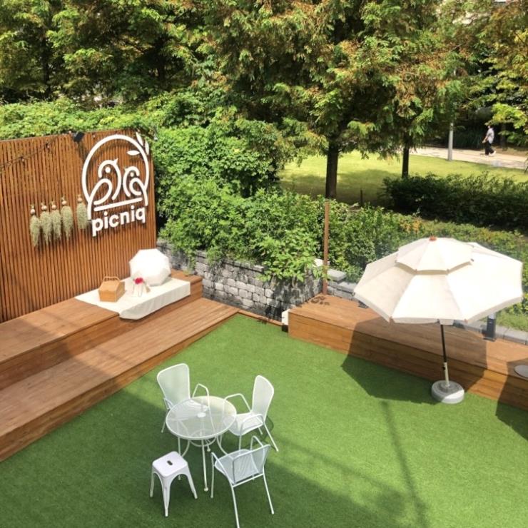 @picniq_hongdae