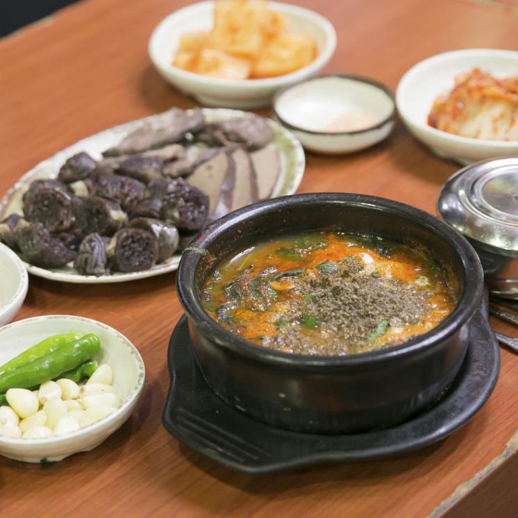 마포소문난원조족발