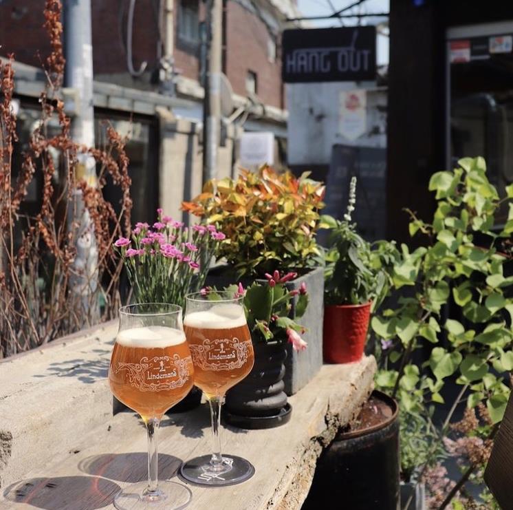 @chimay_lindemans.beer