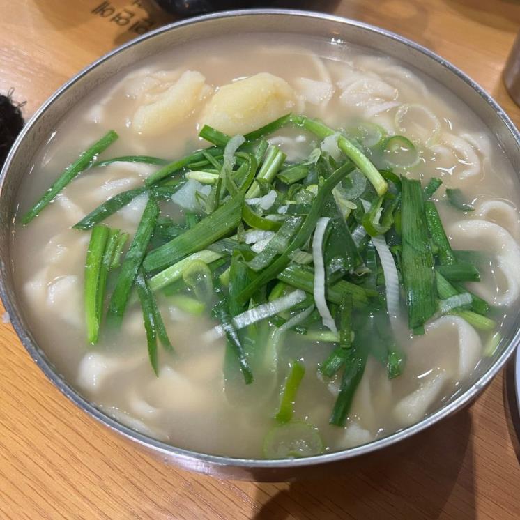 잉꼬칼국수