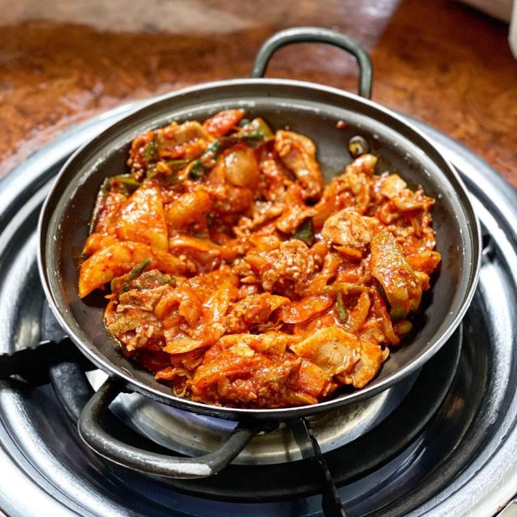 찐짜솥뚜껑삼겹살갈비 @boram_c