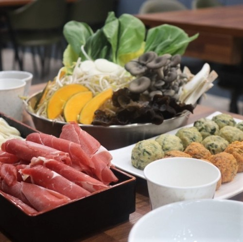 송이송이만두전골